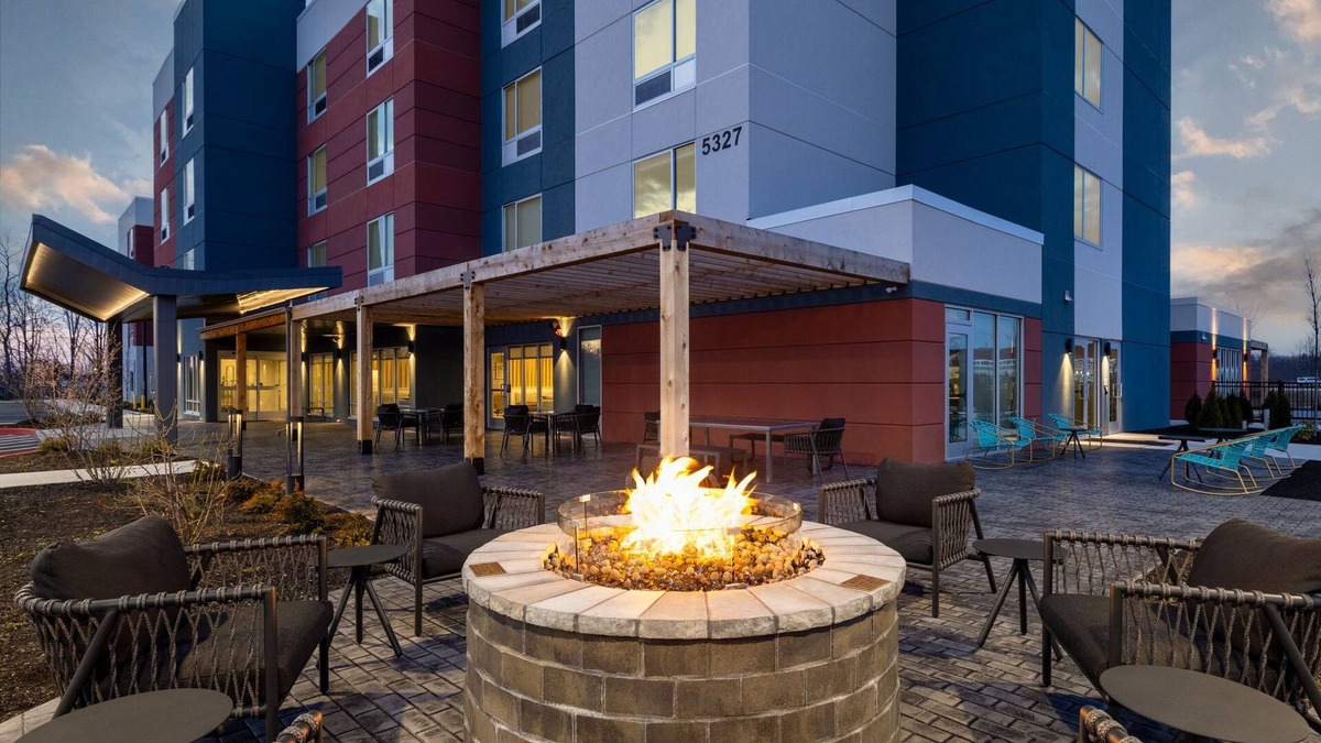 Geneva Hotel | Towneplace Suites By Marriott Geneva