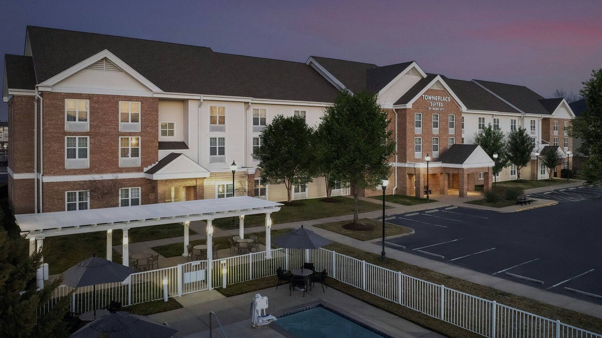Norfolk - Virginia Beach Hotel | TownePlace Suites by Marriott Suffolk Chesapeake