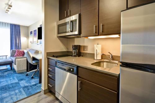Dover Hotel | TownePlace Suites by Marriott Dover Rockaway