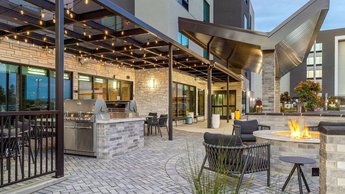 Pleasanton Hotel | TownePlace Suites by Marriott Pleasanton