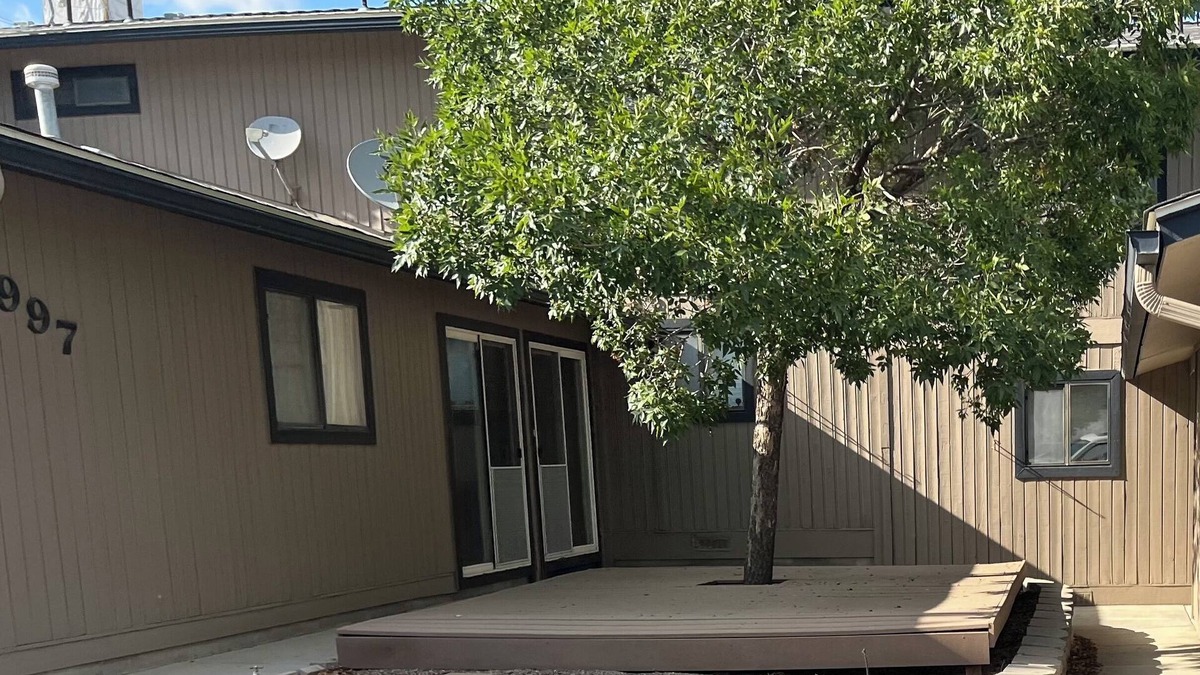 Elko House | Townhome near Ruby View Golf Course