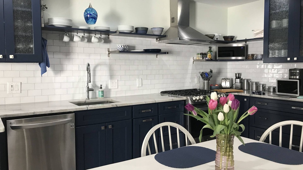 Wilmington House | Townhome near Wrightsville Beach;Beach Chairs,Bicycles,Pool,Tennis/Pickle Courts