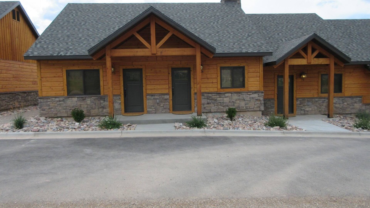 Afton Condo | Townhomes on the Green