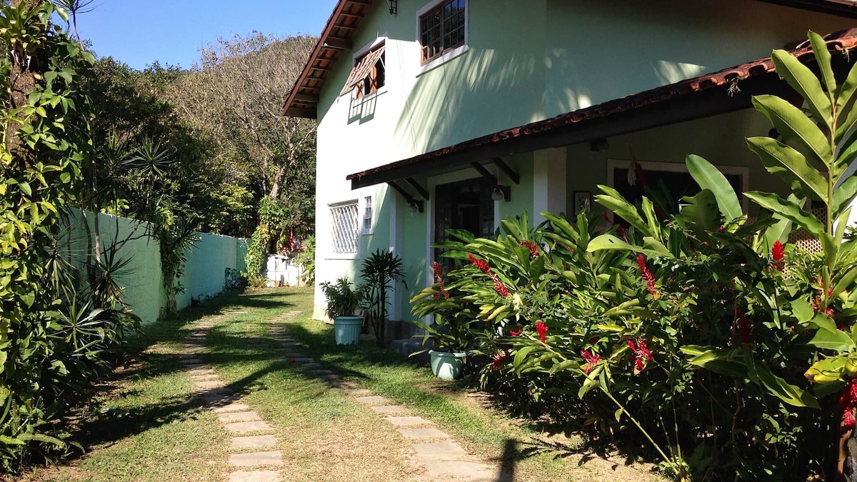 Boicucanga Beach House | Townhouse 400 m from the beach for 9 people