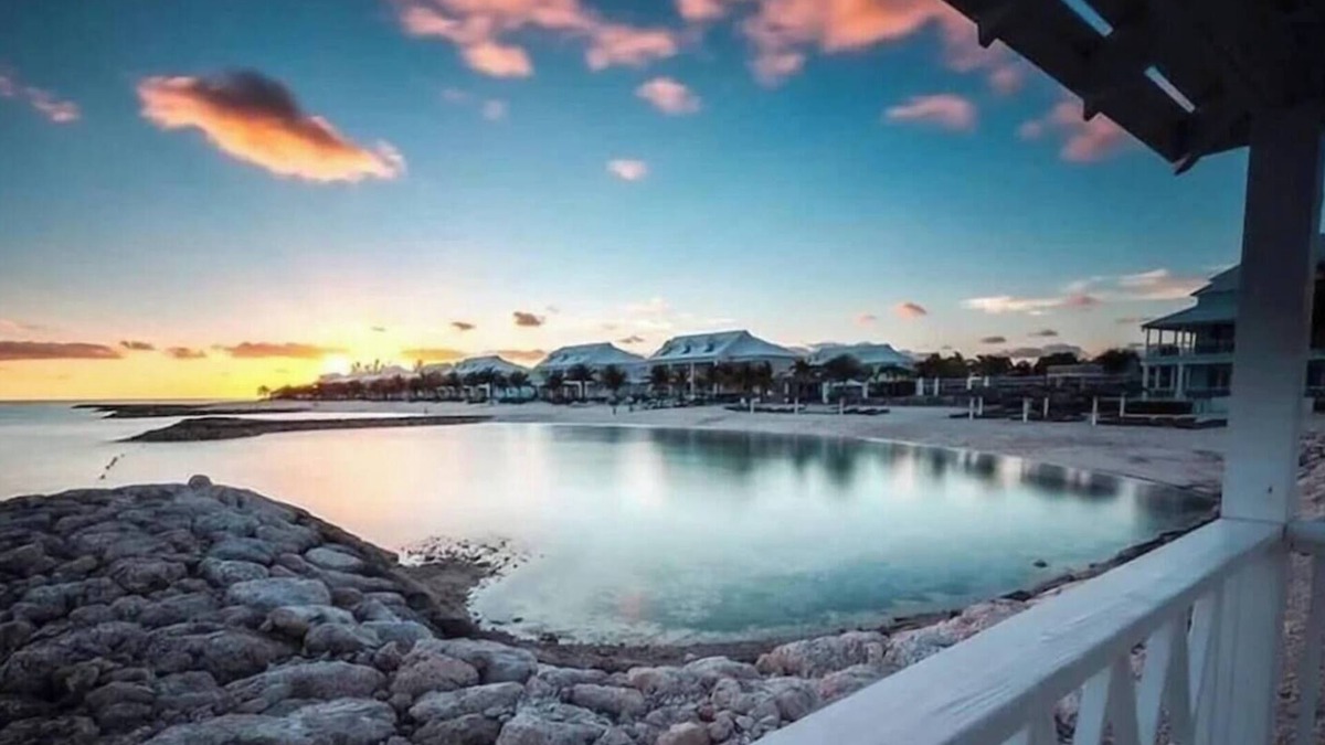 Palm Cay House | Townhouse 60 steps to the beach - Tennis - Pickleball - Sandpiper