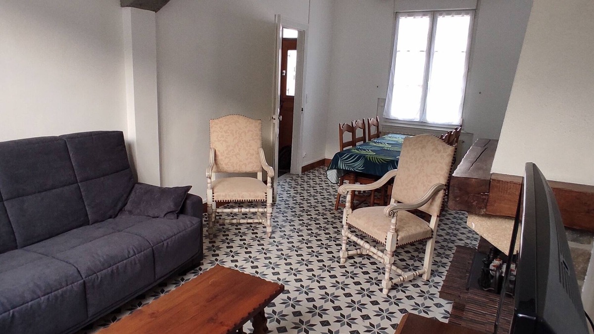 Montdidier House | townhouse