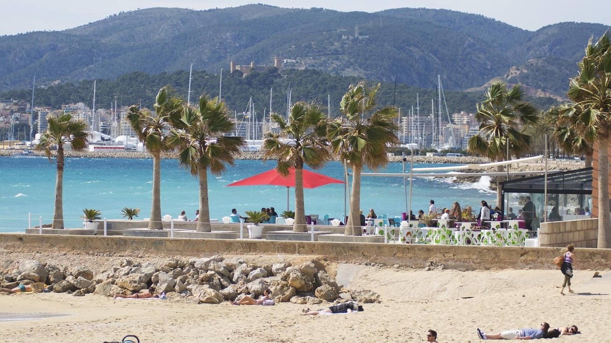 Old Town House | Townhouse In Palma Up To 6 Guests 300 mts To The Beach