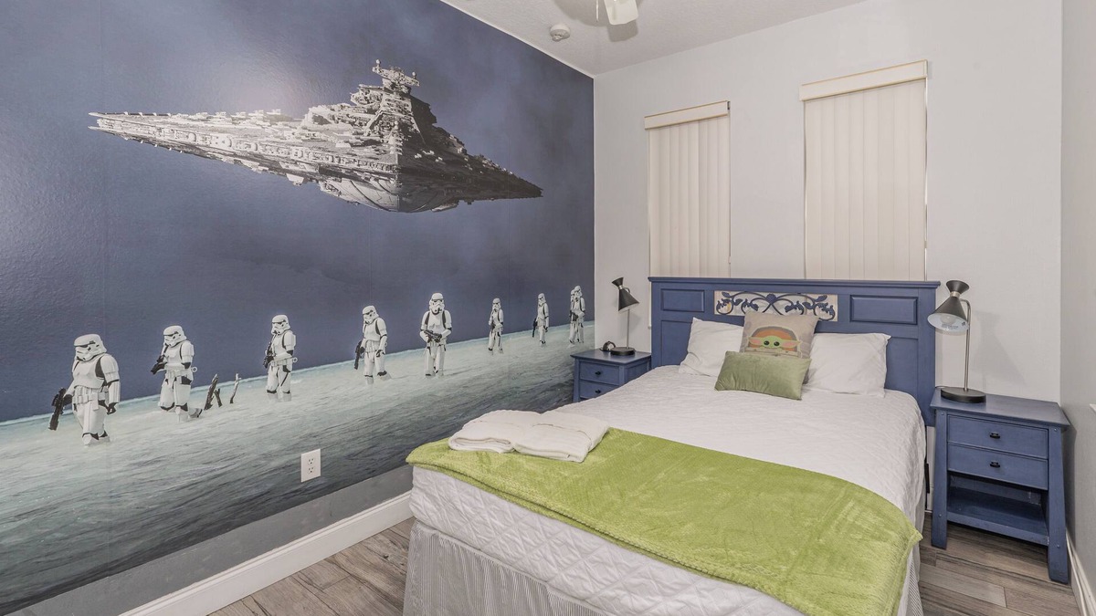 Crestwynd Bay House | Townhouse in Kissimmee. Minutes from Disney Parks