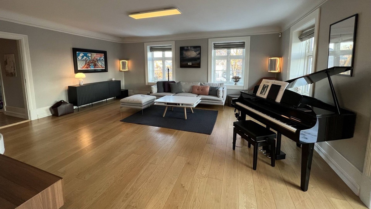Skoyen Villa | Townhouse in Oslo (garden, balcony, car)