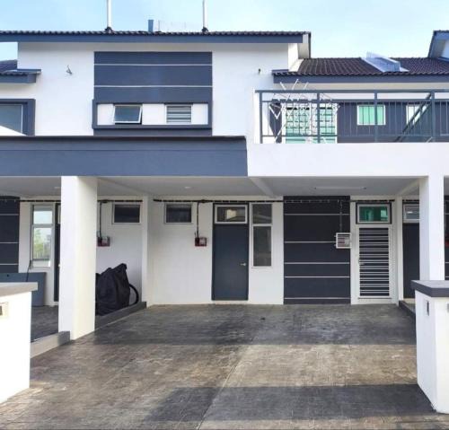 Kampung Rawa Apartment | Townhouse, Kita Bayu, Cybersouth