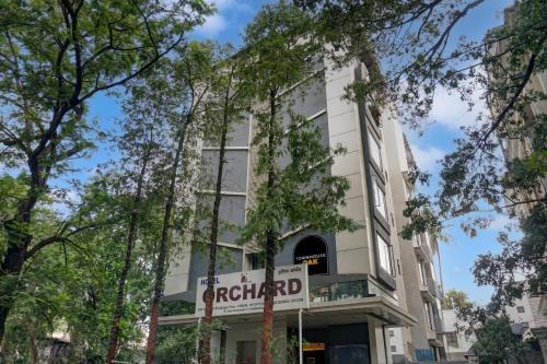 Shivajinagar Hotel | Townhouse Oak Orchard Hotel