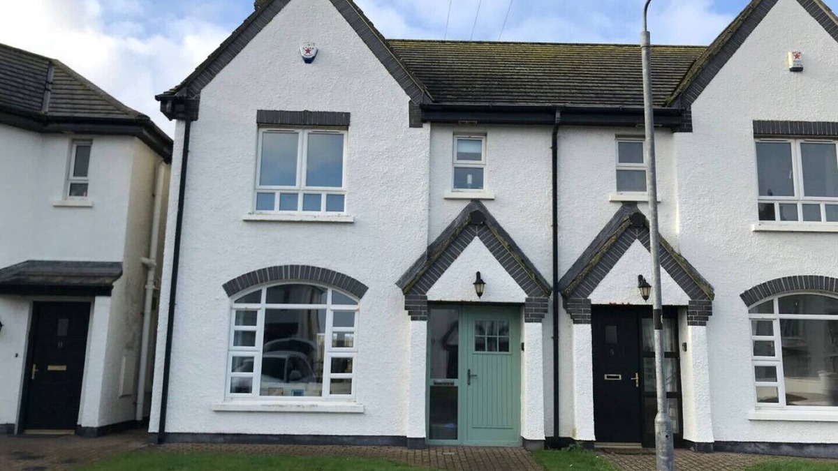 Portrush House | Townhouse on the coast
