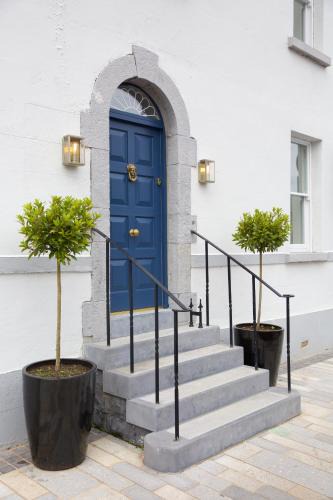 Cortober Villa | Townhouse Stay - St George's Terrace