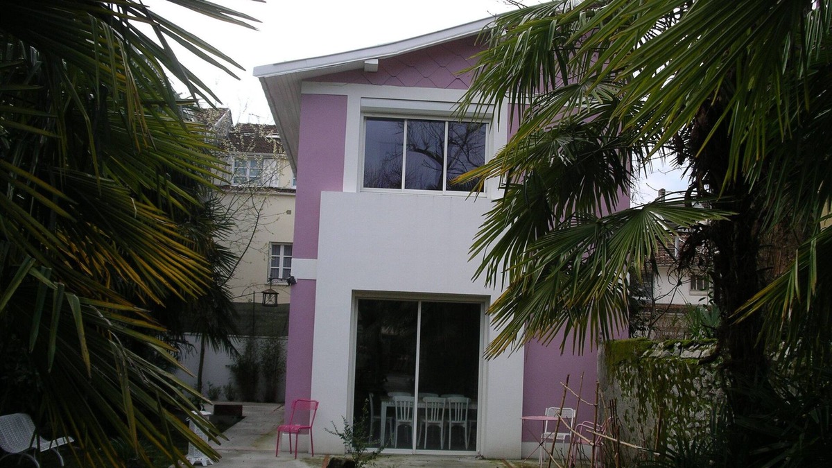Lourdes House | Townhouse to stay in downtown Lourdes near sanctuaries.