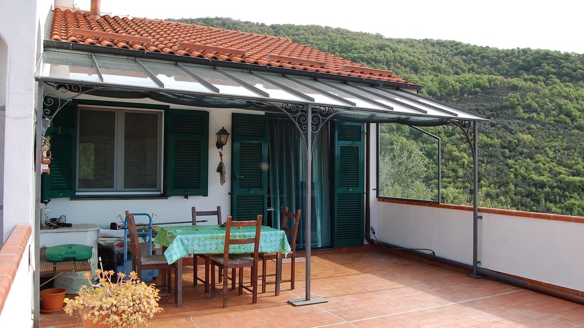 Diano Evigno House | Townhouse with 5 beds and private garden CIN IT008025C2DNRM6IX8