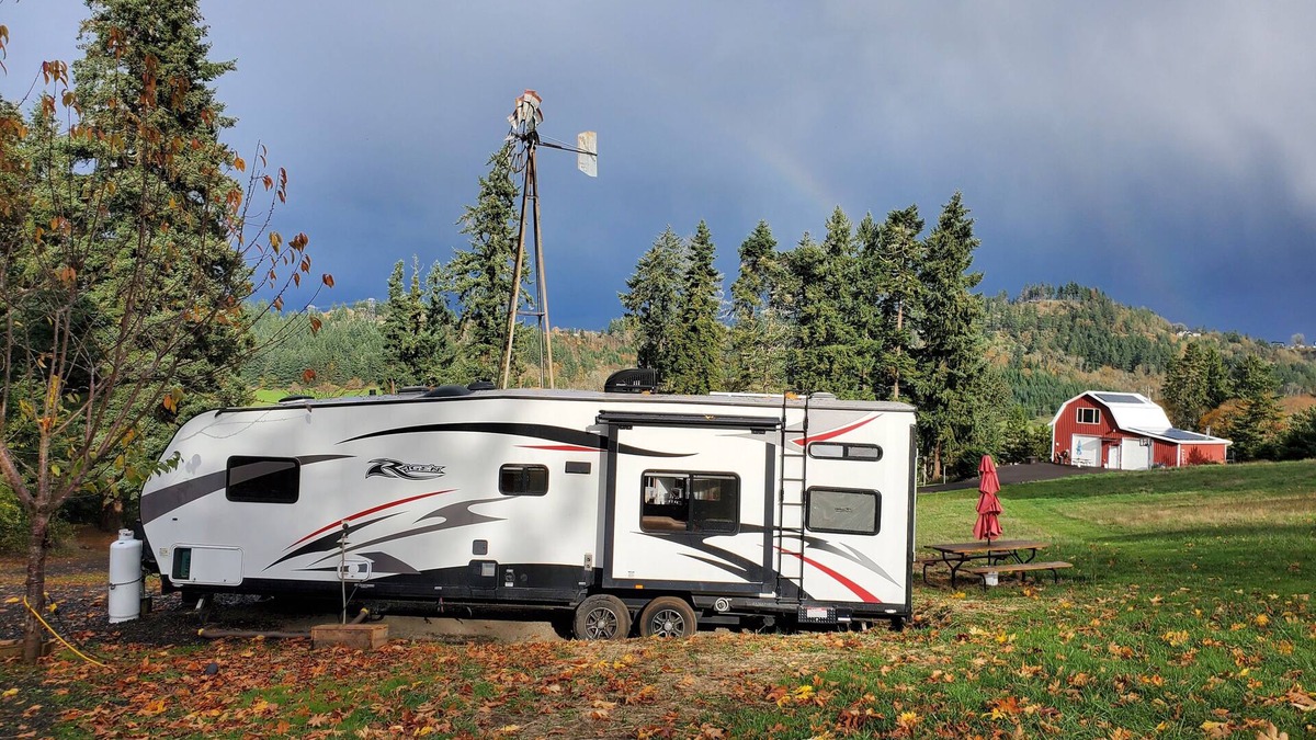 Crawfordsville House | Toyhauler trailer rental at Carsner Tree Farm (CTF)