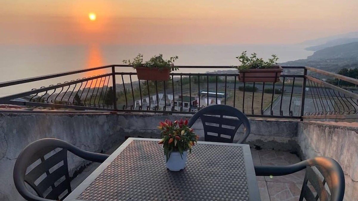 Fuscaldo Apartment | Tra mari e monti - Apartment between sea and mountains equippe