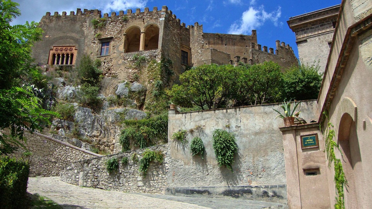 Lauro House | TRADICIONAL GUEST HOUSE