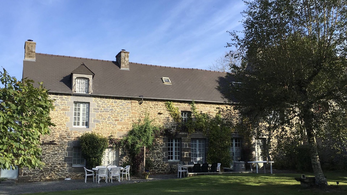 Saint-Pierre-de-Plesguen Other | Traditional French farmhouse in Brittany