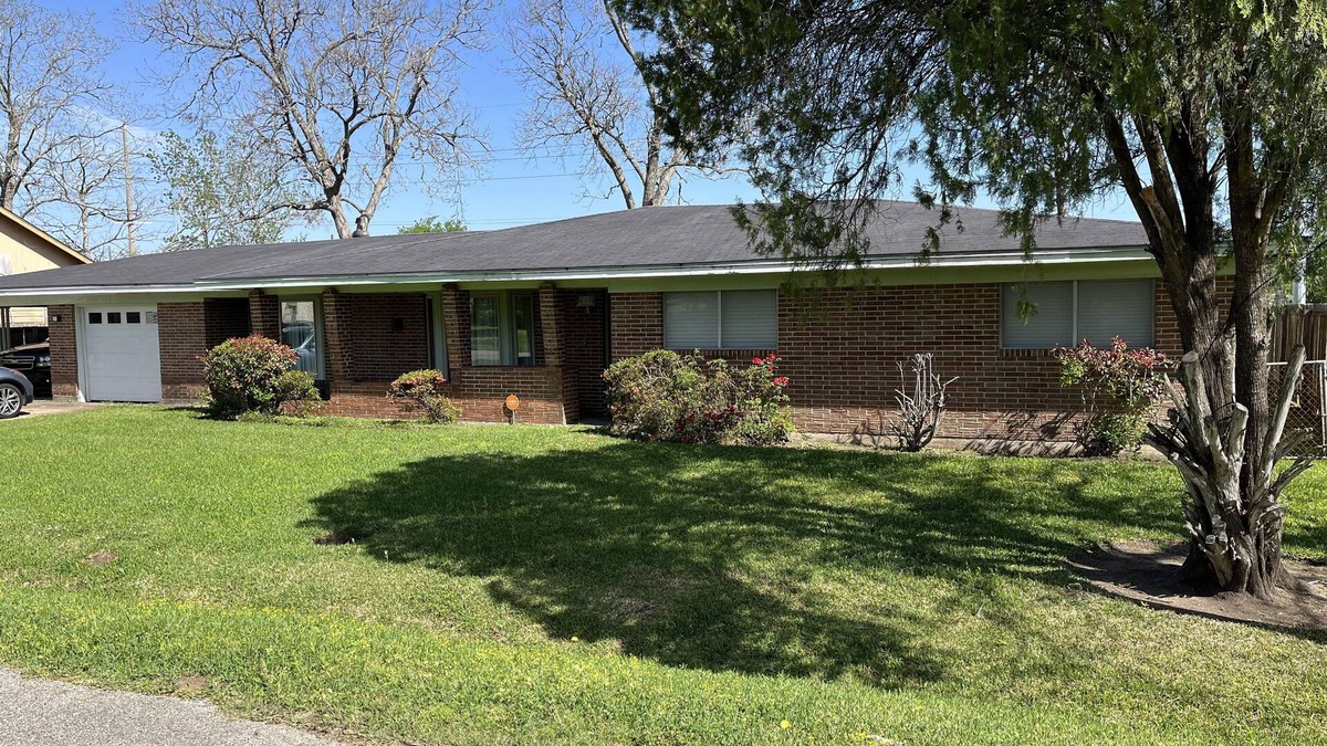 Beaumont House | Traditional 3-bedroom home with modern amenities