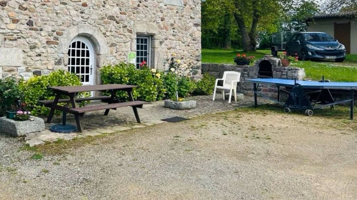 Quemper-Guezennec House | Traditional Breton house near the sea