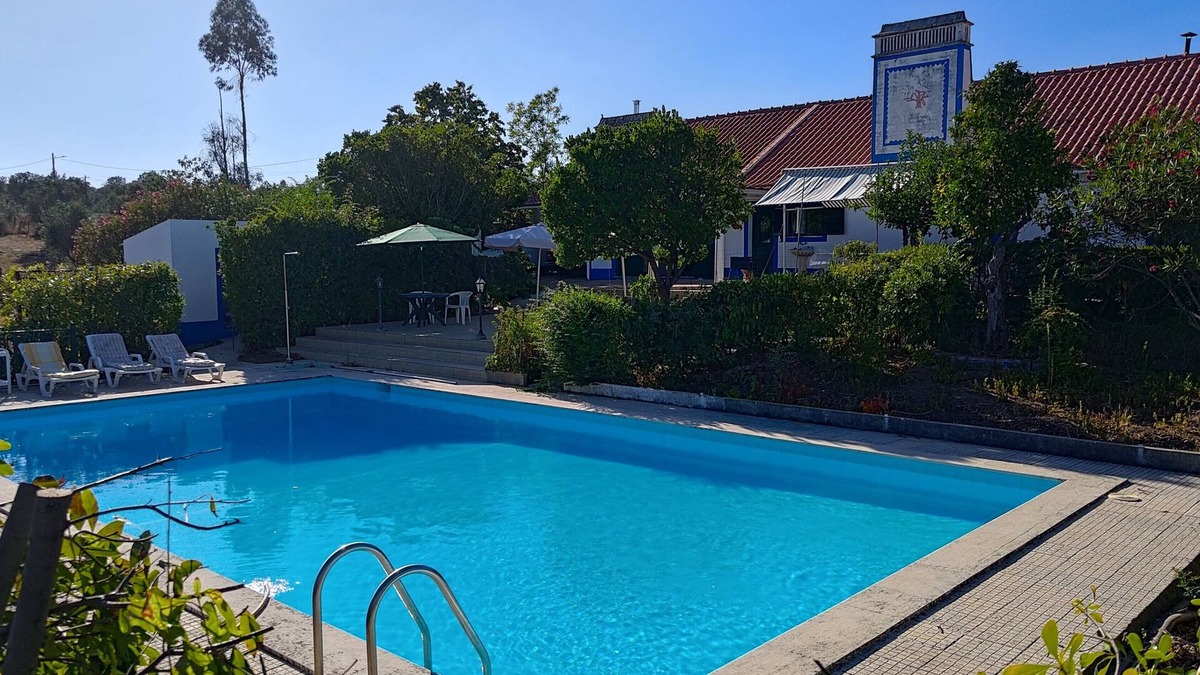 Montemor-o-Novo Cottage | Traditional Country House with Private Pool