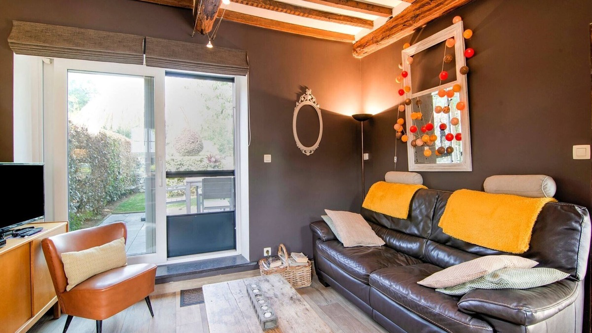 Clavier Cottage | Traditional Cottage with private terrace