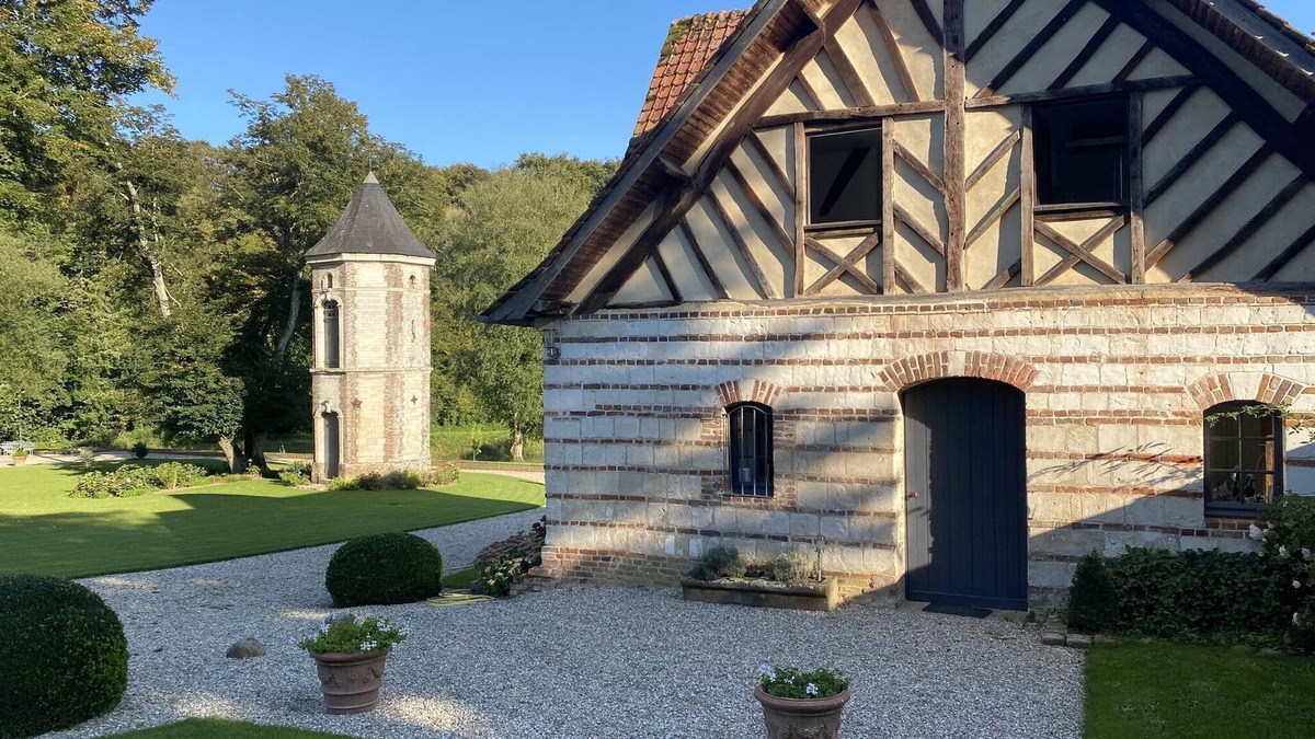 Fransu House | Traditional cottage for a peaceful and relaxing stay