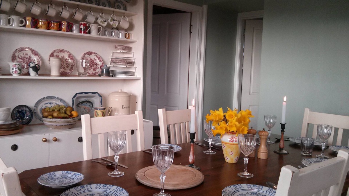 Ardroil House | Traditional Croft House with Spectacular Views over Beach and Mountains