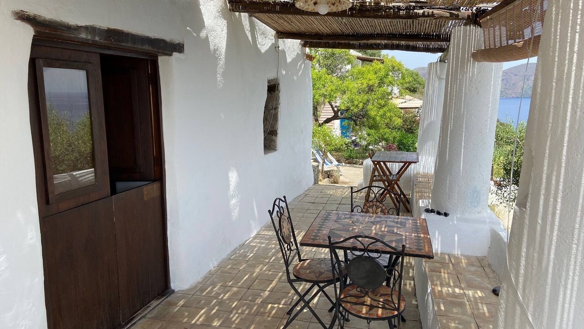 Lipari House | Traditional Eolian House "Luna"- Unique experience