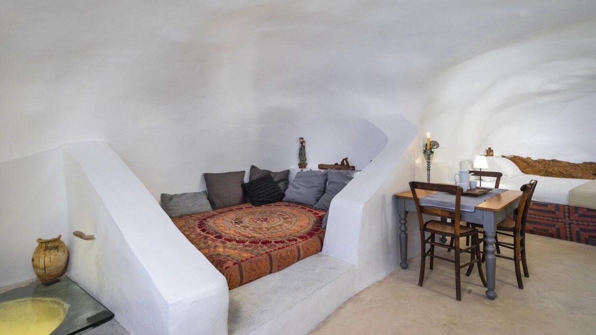 Emporio Apartment | Traditional Farmers Secret Cave #1