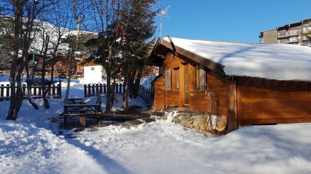 Les Deux Alpes Ski Chalet | Traditional individual chalet, privileged location