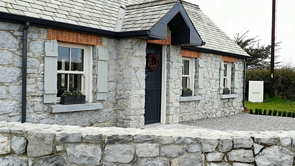 Ardagh Cottage | Traditional Irish Stone Cottage