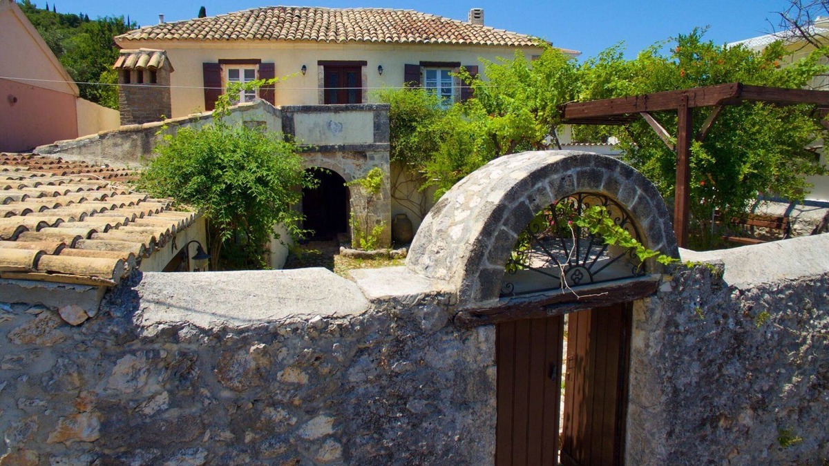 Mazarakata Villa | Traditional Kefalonia House | Kefalonian Vintage Residence | Two bedrooms |.