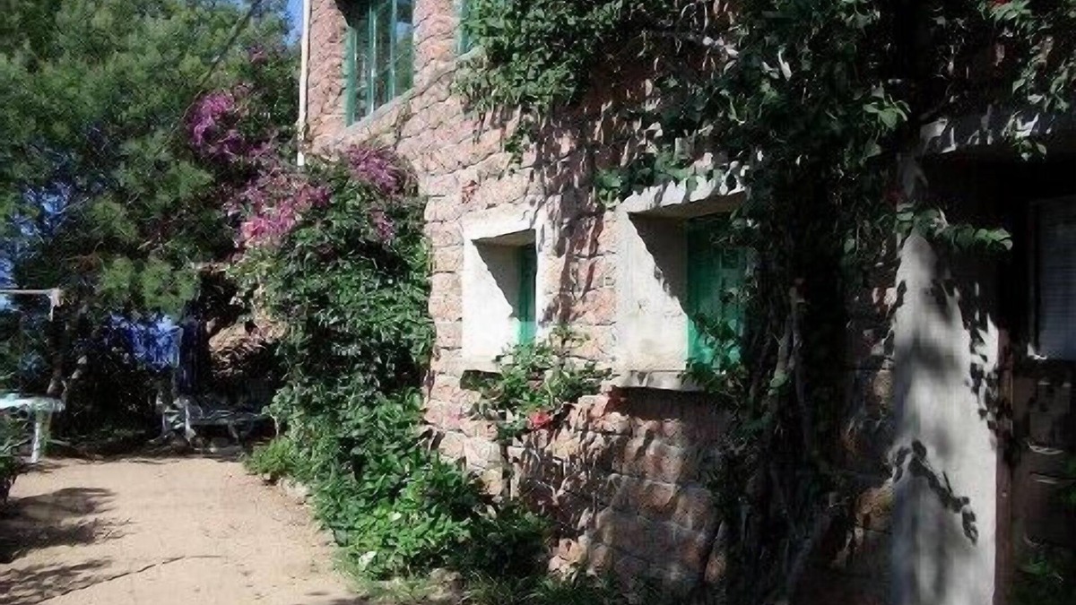 Porto Villa | Traditional pink granite PORTO VILLA,
