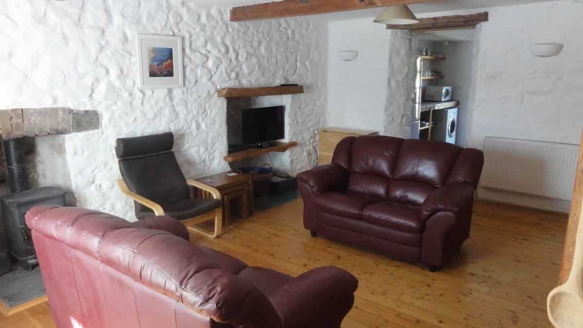 St Davids Cottage | Traditional Renovated Stone Cottage within St Davids