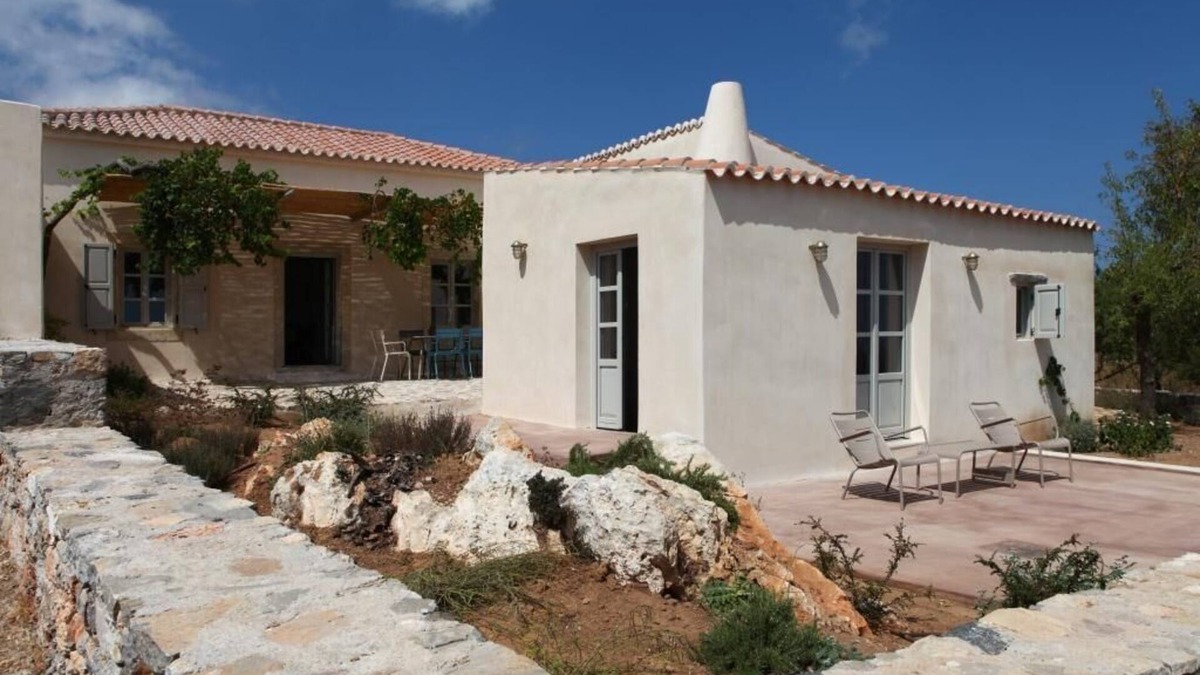 Kithira House | Traditional Stone House at the Island of Kythira