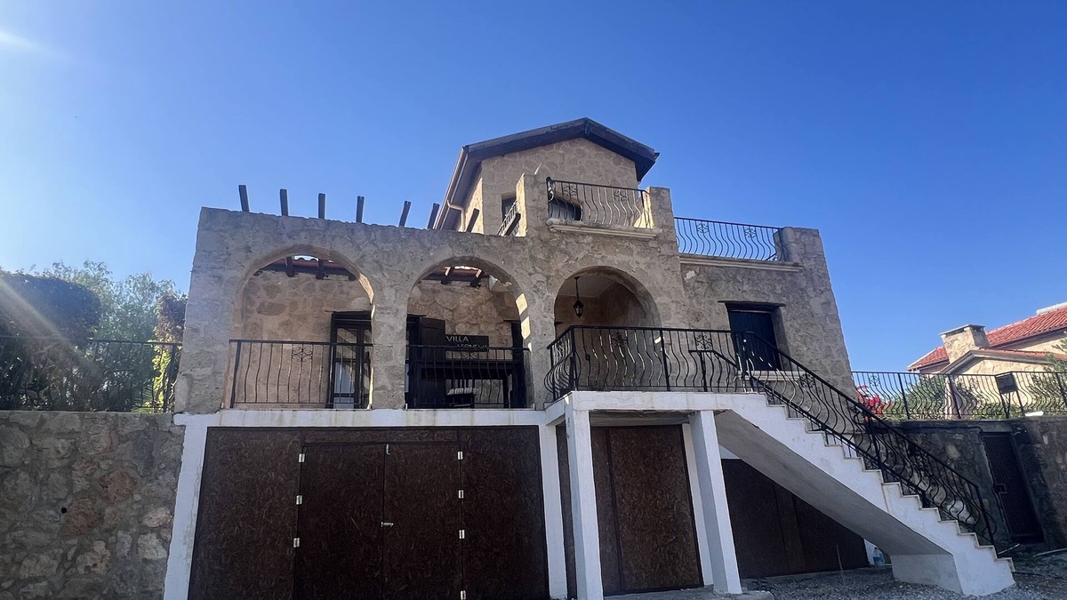 Agios Nikolaos Villa | Traditional Stone villa with a private pool, sea and mountainview & fast Wifi