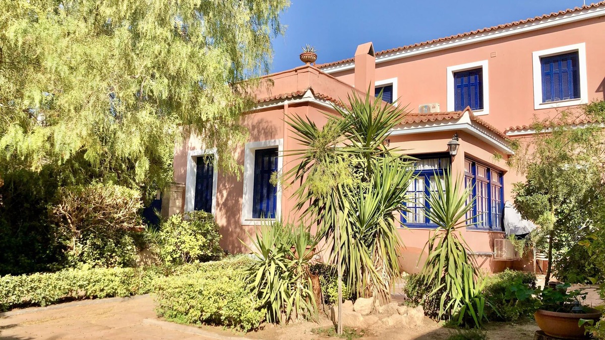 Aegina Villa | Traditional Villa Aegina Port