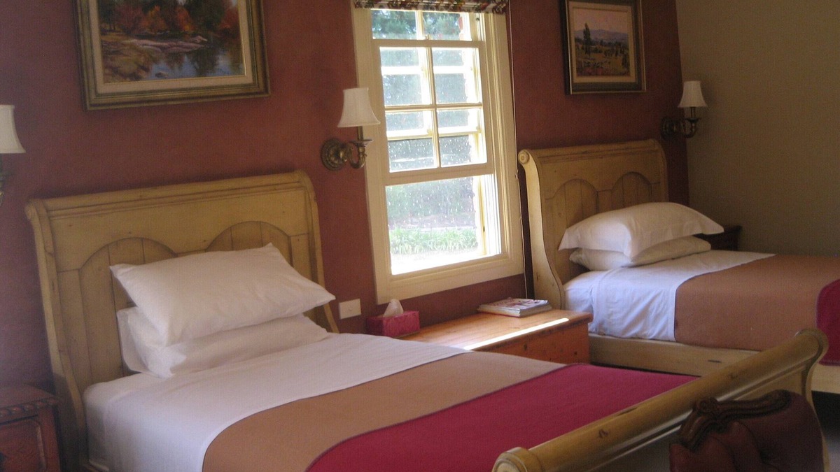 Grose Vale Bed & Breakfast | Trafalgar B & B "Rose Room"