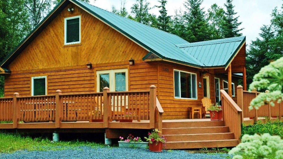 Moose Pass Cabin | Trail Lake View Luxury Cottage