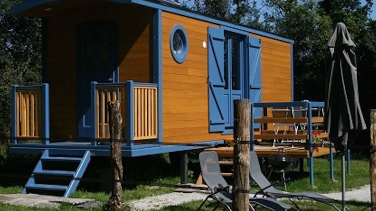 Sainte-Suzanne-and-Chammes House | Trailer Maya Le Moulin des Forges