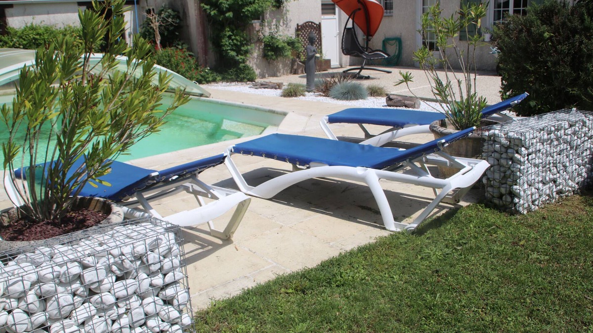 La Jarrie Bed & Breakfast | Trailers at the gates of La Rochelle