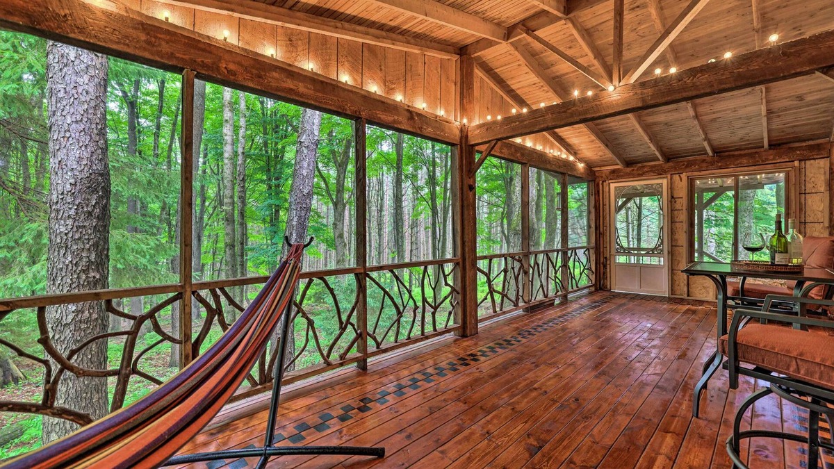 Greentown Cabin | Trails & Creek On-Site: Tranquil Greentown Cabin