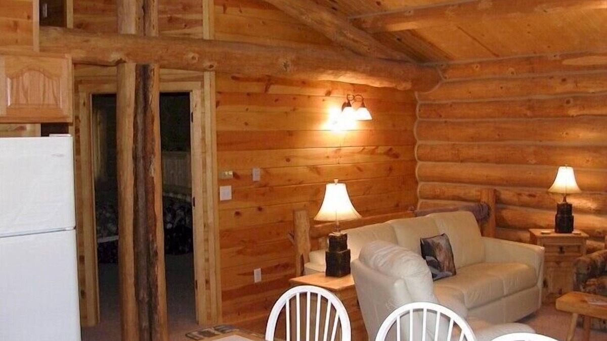 Custer House | Trails End Lodge