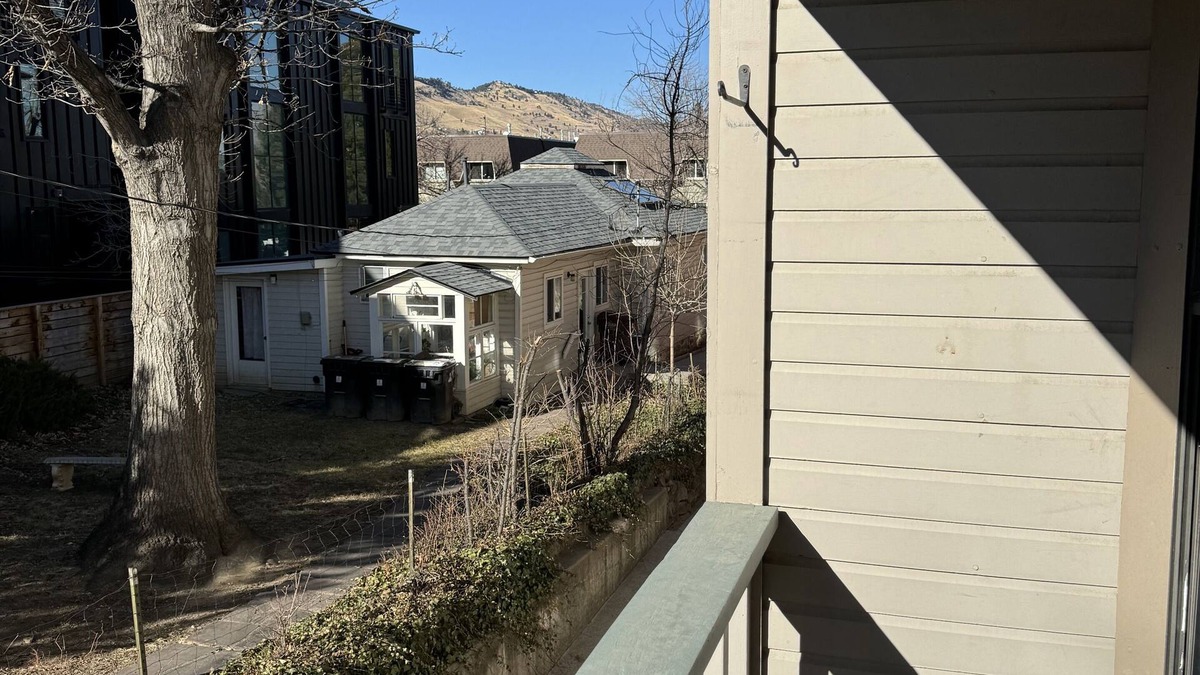 Mapleton Hill Condo | Trails, privacy and proximity; downtown condo