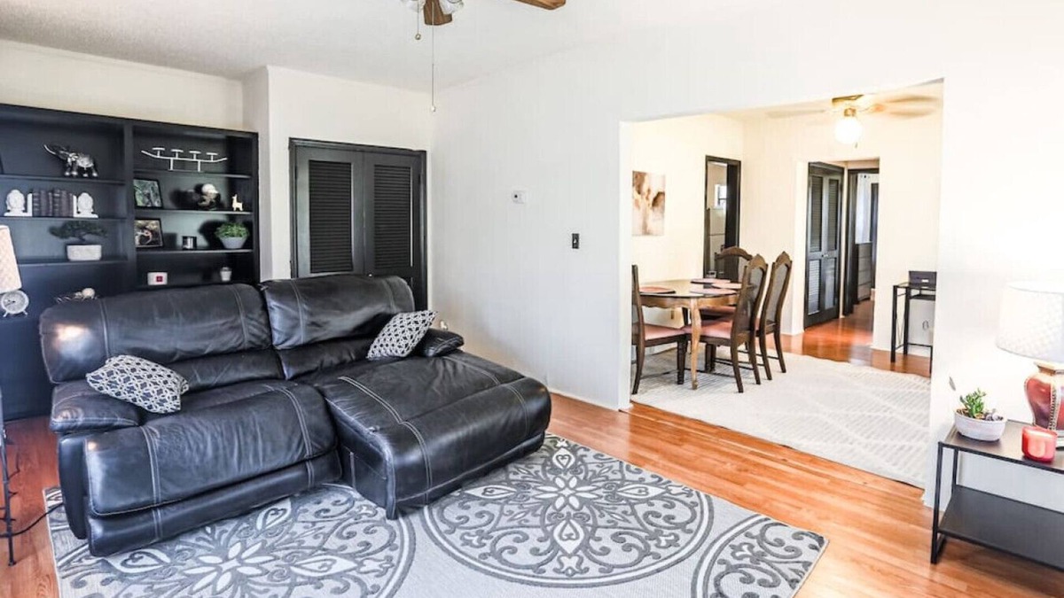 Maple Ridge Apartment | Trailside Retreat in the City