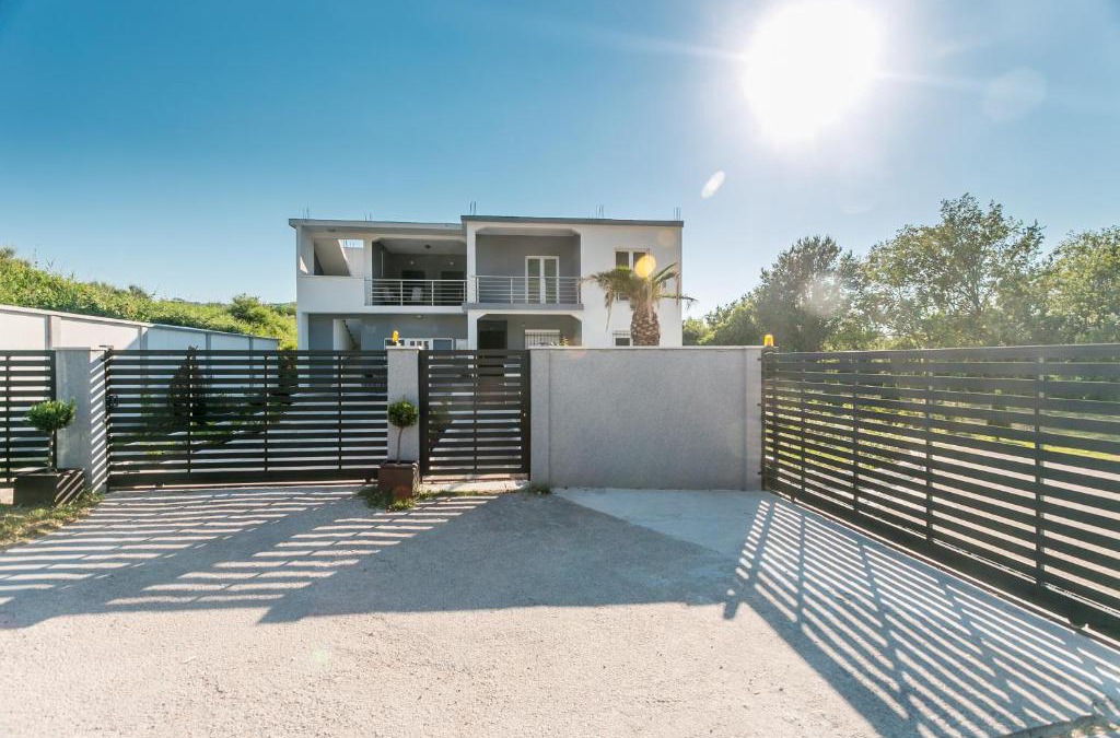 Radanovici Apartment | Tramonto Apartments
