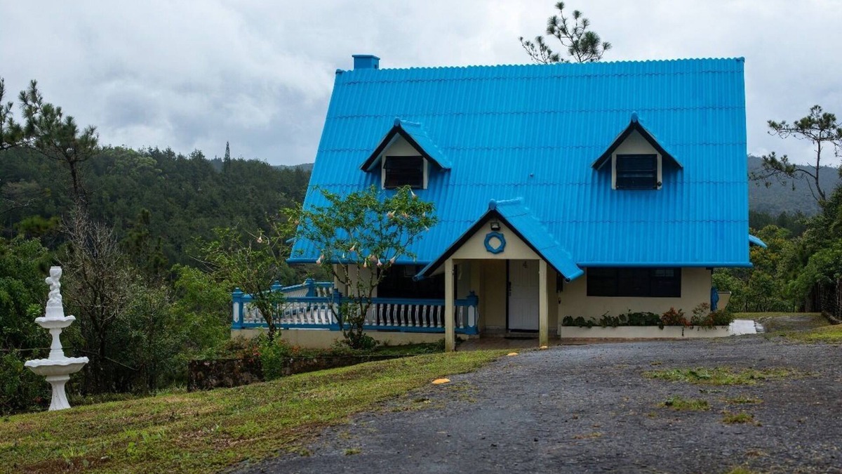Cerro Azul Cabin | Tranquil cabin with WiFi in Los Altos de Cerro Azul