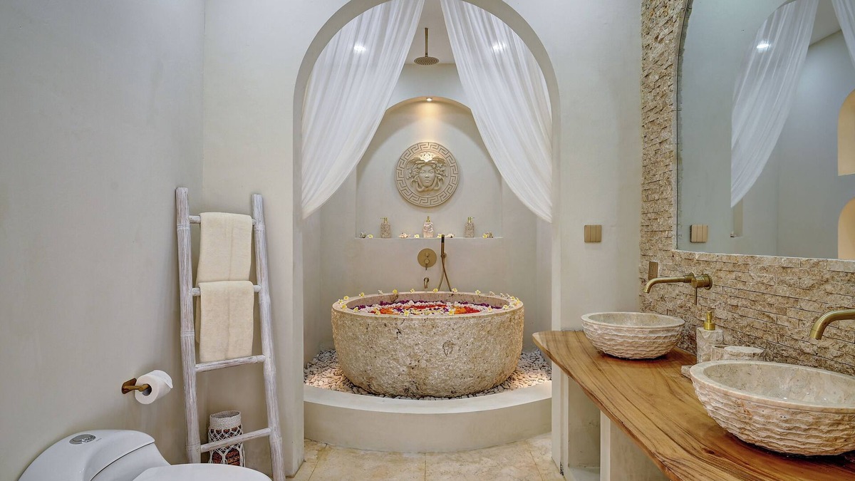 Sunset Road Villa | Tranquil 1-bedroom Villa with Private Pool in Kuta Bali